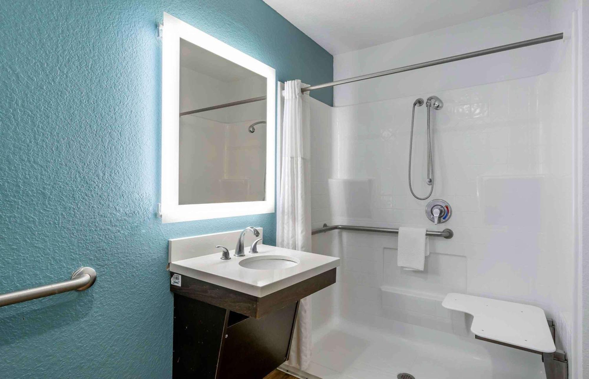 Extended Stay America Select Suites - Tampa - Brandon - East Heartland エクステリア 写真