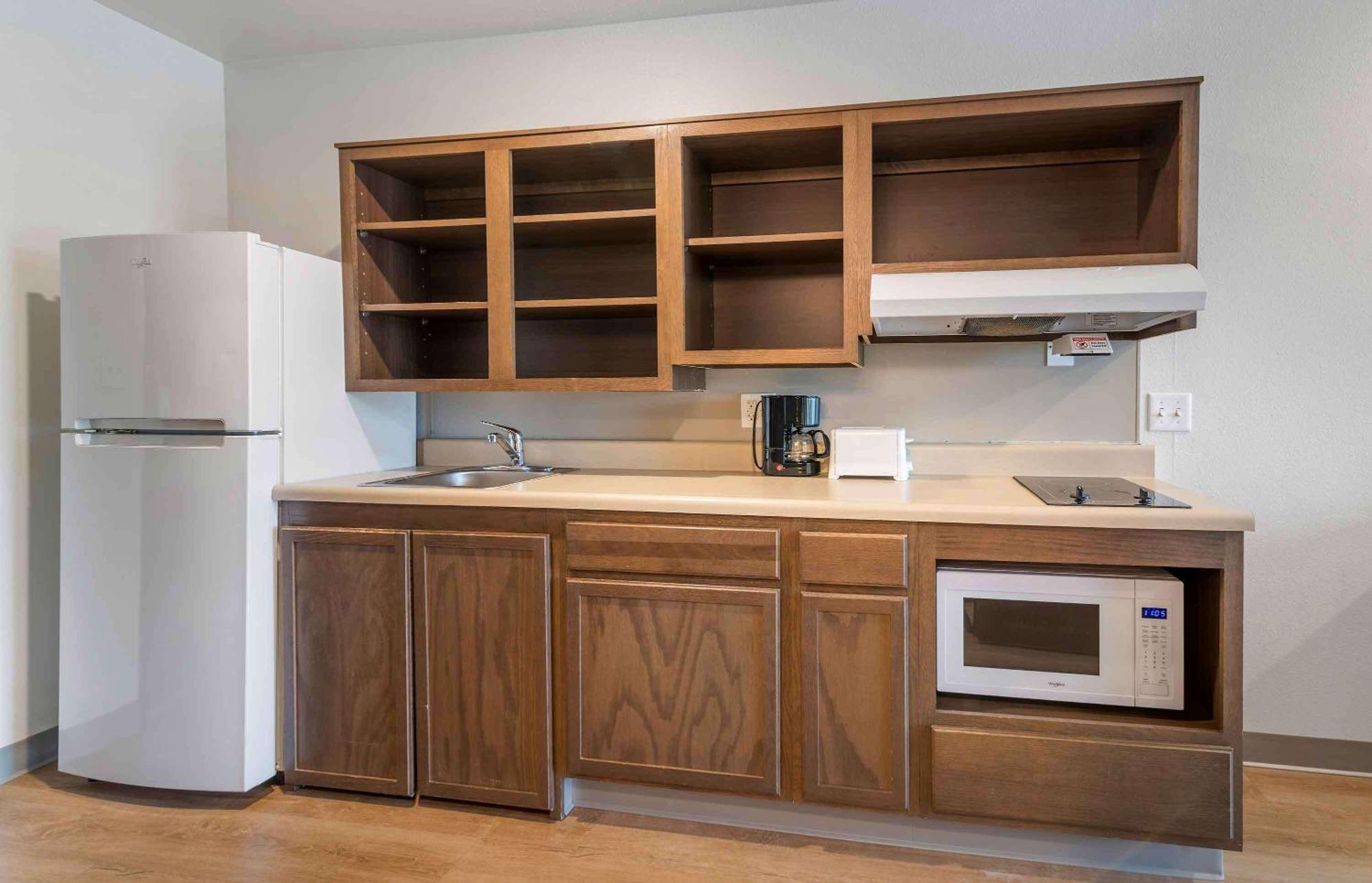 Extended Stay America Select Suites - Tampa - Brandon - East Heartland エクステリア 写真